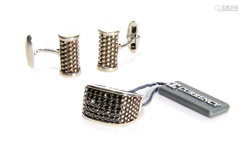 MEN'S SILVER AND DIAMOND RING & MATCHING CUFFLINKS