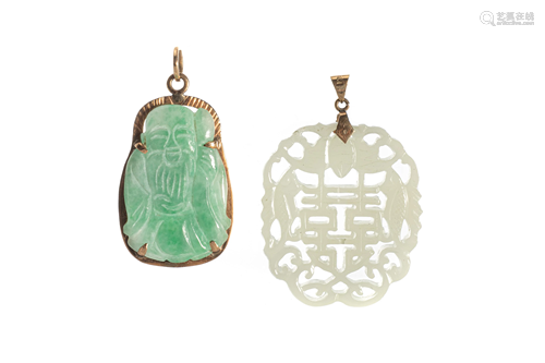 TWO CARVED JADE PENDANTS, 13g