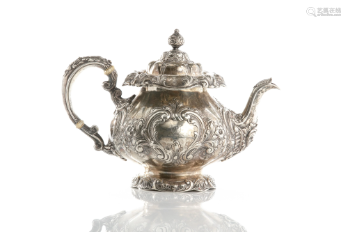 GORHAM SILVER TEAPOT, 844g