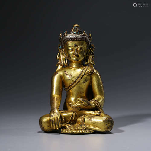 A Gilt-bronze Statue of Sakyamuni