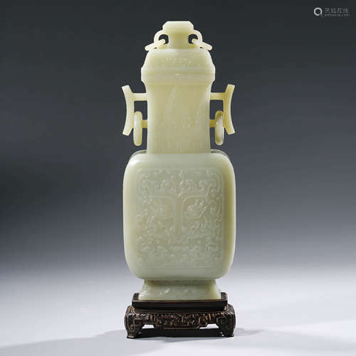 A White Jade Carved Beast Pattern Vase