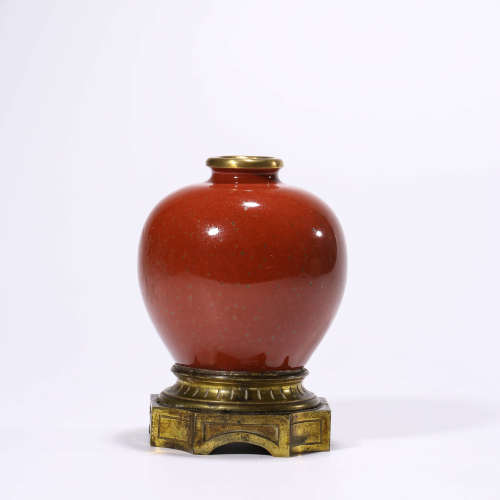 A Cowpea-red-glazed Porcelain Jar