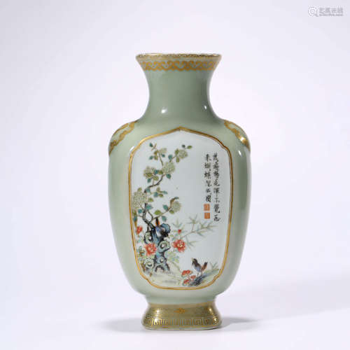 A Gilt-inlaid Famille-rose Porcelain Vase