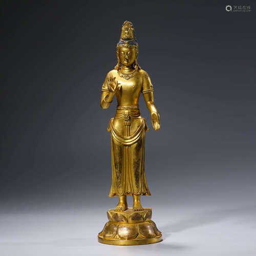 A Gilt-bronze Statue of Guanyin