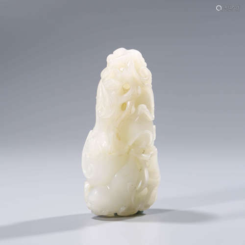 A White Jade Melon-shaped Pendant