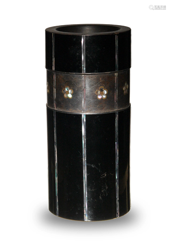 Japanese Lacquer Art Deco Vase with MOP Inlay