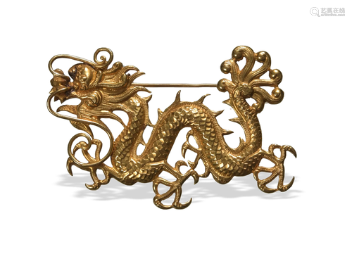 Chinese 18K Gold Dragon Brooch