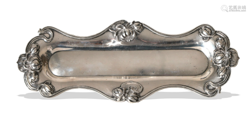 Wm. Kerr, Art Nouveau Sterling Silver Pen Tray
