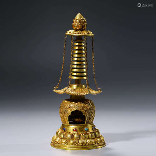 A Gilt-bronze Inlaid Gemstones Stupa