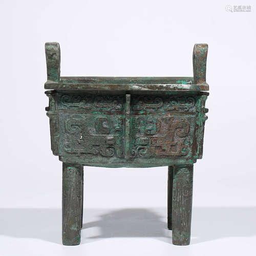 A Bronze Square Wine Vessel