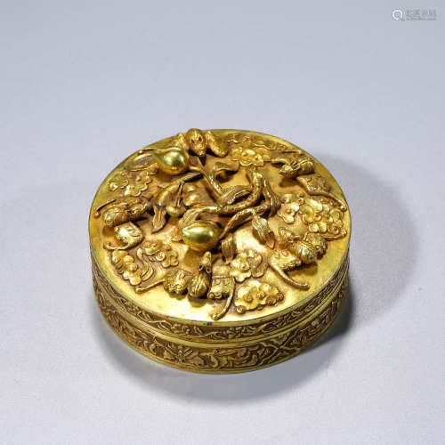 A Gilt-bronze Carved Peach Box and Cover