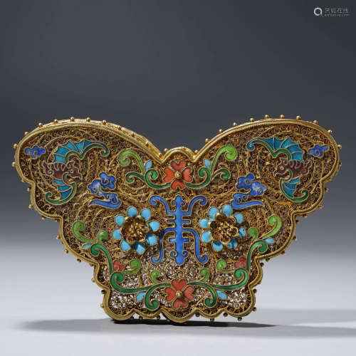 A Gilt-bronze Butterfly-shaped Box and Cover