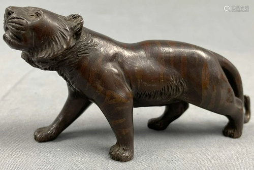 Sculpture. Tiger - figurine. Bronze. Probably Japan