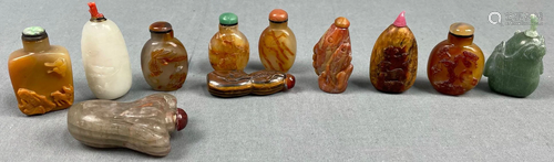 11 snuff bottles. Probably China, Japan antique.