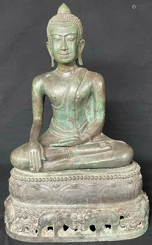 Buddha. Thailand antique, copper alloy? Bronze?