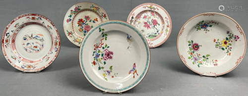 5 plates. Probably old China, 18th / 19th century.