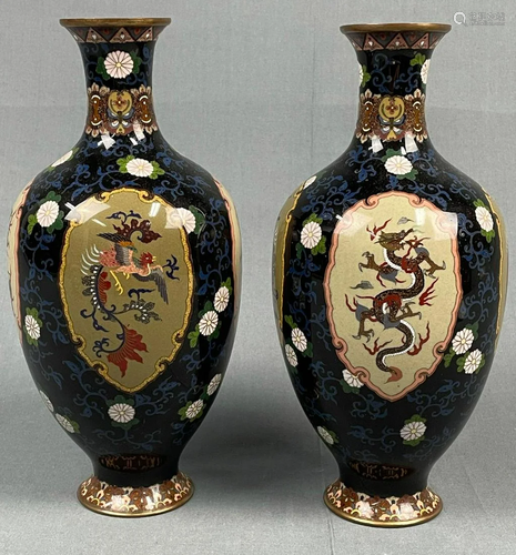 A pair of cloisonnè vases. Probably Japan, China,