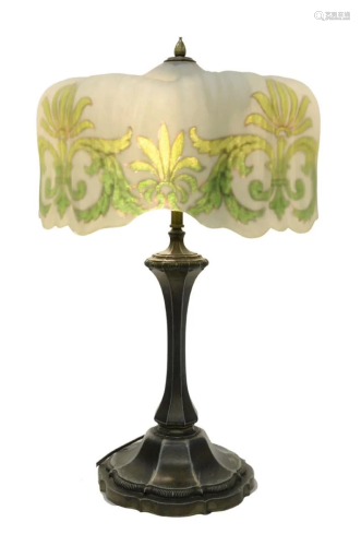 Pairpoint Table Lamp having frost pleated glass shade