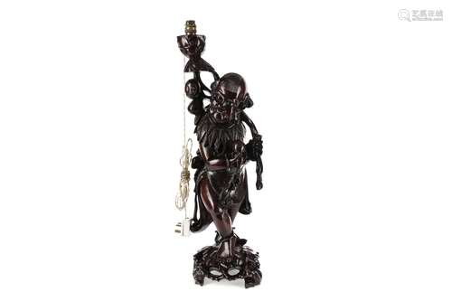 AN EARLY 20TH CENTURY CHINESE HARDWOOD FIGURAL LAMP