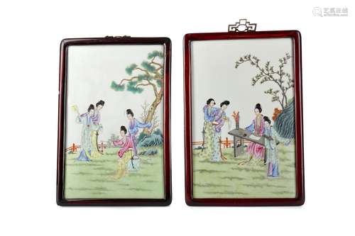 A PAIR OF 20TH CENTURY CHINESE CERAMIC POLYCHROME PLAQUES