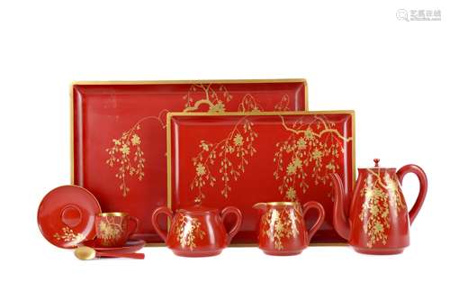 A 20TH CENTURY JAPANESE LACQUERED TEA SERVICE IN FITTED CASE