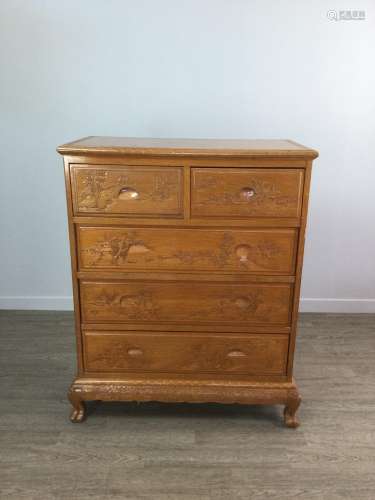 A 20TH CENTURY CHINESE CARVED WOOD CHEST OF DRAWERS