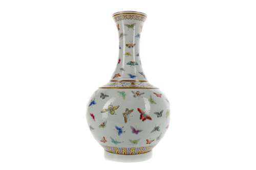 A CHINESE POLYCHROME VASE