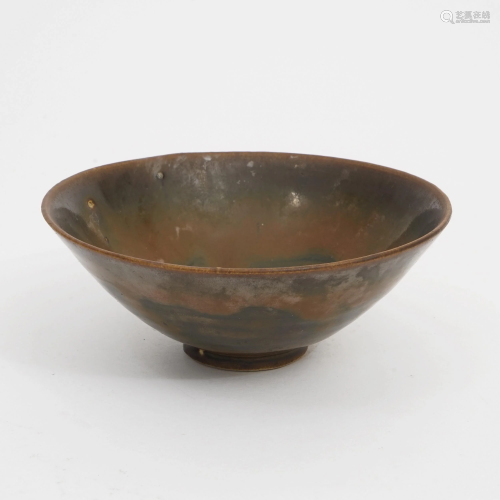 A CIZHOU KILN SAUCE GLAZED BOWL