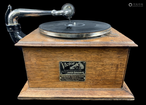 Early 1900s Rca Victor Gramophone