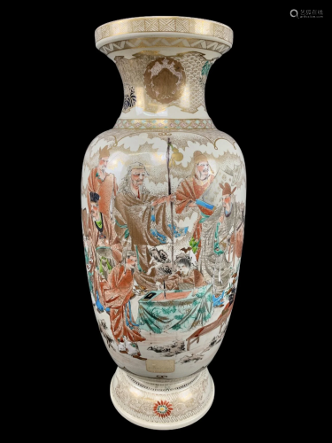 Japanese Meiji Period Satsuma Floor Vase