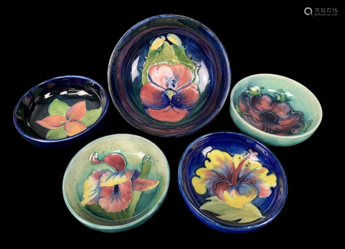 Lot Of 5 Small Moorcroft Bowls