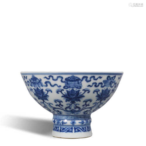 Qing Dynasty Qianlong blue and white eight treasure pattern ...