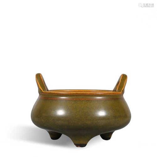 Qing Dynasty Qianlong tea powder glaze three foot censer