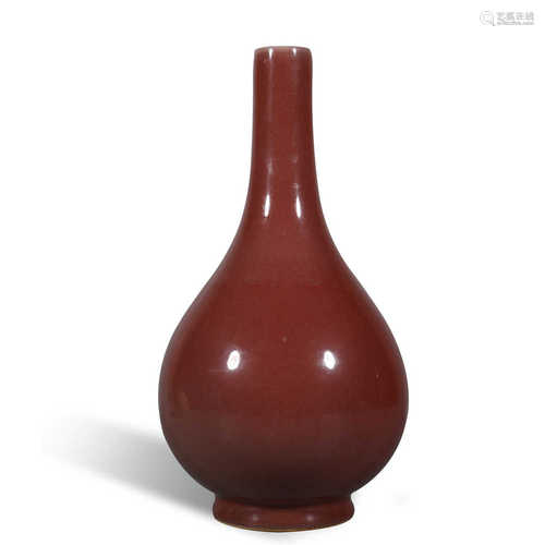 Qing Dynasty Qianlong red glaze gall bottle