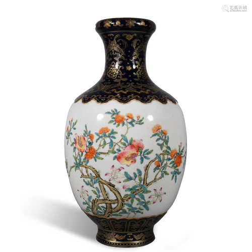 Qing Dynasty Qianlong pastel flower pattern bottle