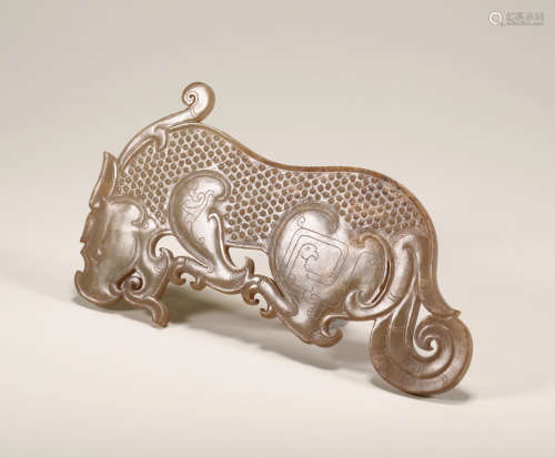 Warring State - Tiger Shape Jade Pendant