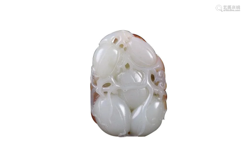 HETIAN JADE HAND PIECE CARVED WITH GOURDS