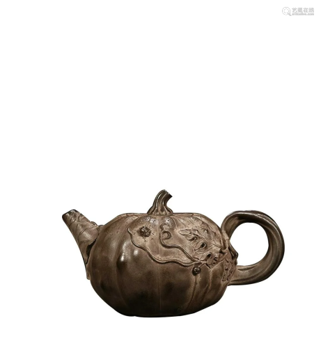 PUMPKIN FORM TEAPOT WITH 'CHEN MING YUAN' INSCRIBED