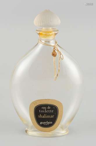 LALIQUE.巴黎娇兰的Shalimar淡香水瓶。密封的塞子。