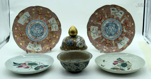 A collection of Chinese and Japanese ceramic items