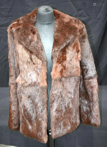 A Fur coat. 76cm.