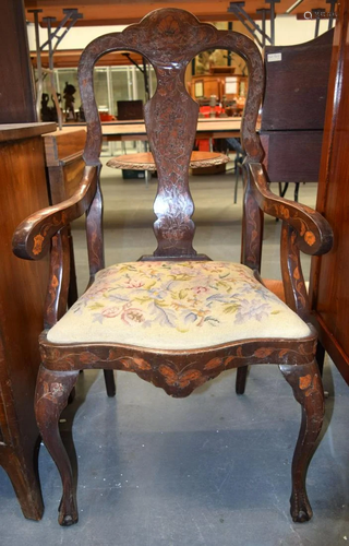 AN 18TH/19TH CENTURY DUTCH MARQUETRY INLAID CHAIR