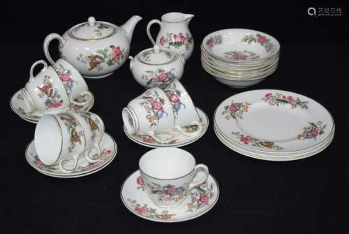 A collection of Wedgwood part sets Sandon and Cathay