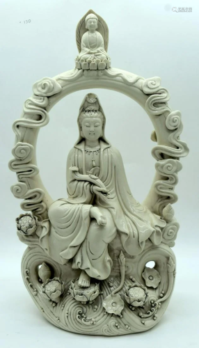 A large Chinese Blanc de Chine figure of Guanyin 51 x