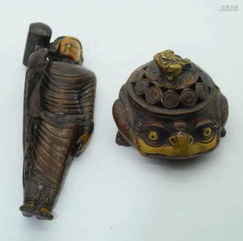 A Chinese bronze lidded toad censer together with a