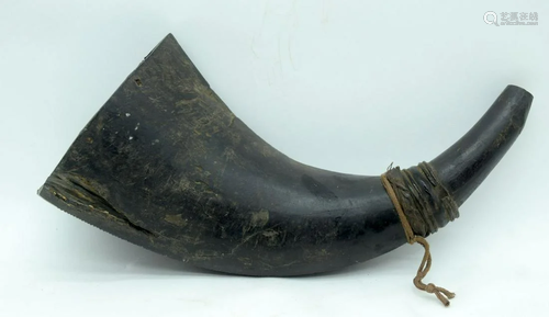 TRIBAL AFRICAN ART BAMILEKE DRINKING HORN. Cameroon.