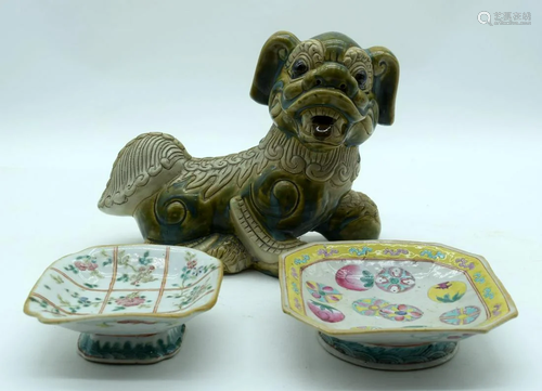 A collection of Chinese items Porcelain Foo dog,