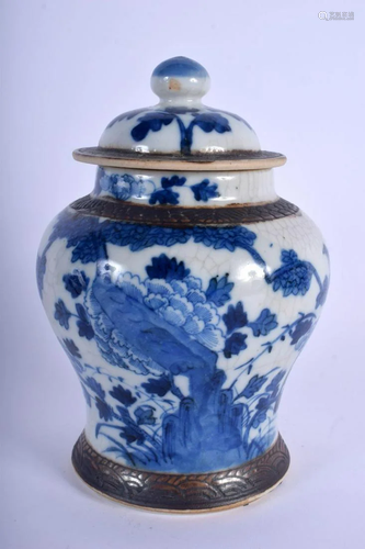 A 19TH CENTURY CHINESE BLUE AND WHITE CRACKLE GLAZED