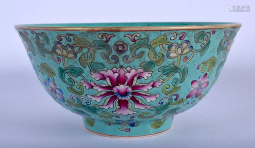 A CHINESE PORCELAIN TURQUOISE GROUND BOWL 20th C…