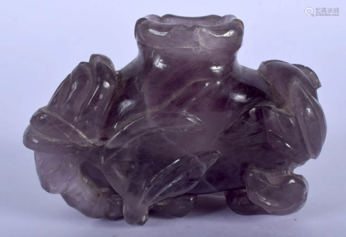 A 19TH CENTURY CHINESE CARVED AMETHYST VASE Qing, of